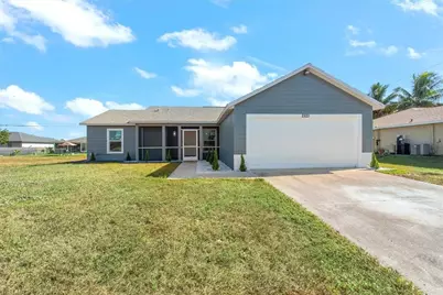 2821 NE 4th Pl, Cape Coral, FL 33909 - Photo 30