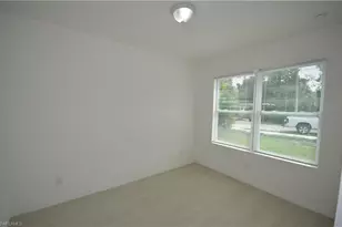 3305 Bassie Ct, Fort Myers, FL 33916 - Photo 12