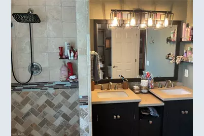 6715 Willow Lake Cir, Fort Myers, FL 33966 - Photo 18