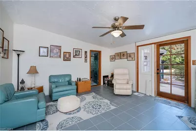 105 S Oak St, Labelle, FL 33935 - Photo 24