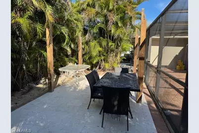 1736 Bonnie Ct, Fort Myers, FL 33901 - Photo 22