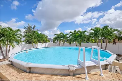 1409 SW 11th Ter, Cape Coral, FL 33991 - Photo 2