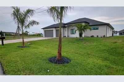 308 SW 13th Ct, Cape Coral, FL 33991 - Photo 2