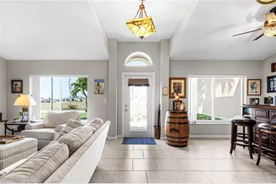 2847 NW 46th Pl, Cape Coral, FL 33993 - Photo 4