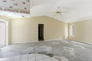 329 SE 33rd Terrace, Cape Coral, FL 33904 - Photo 10
