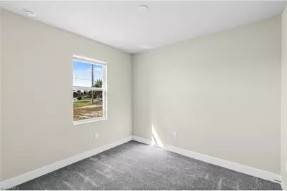 913 NW 33rd Pl, Cape Coral, FL 33993 - Photo 18