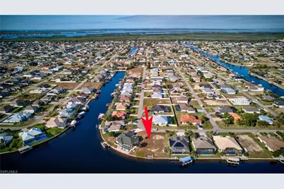 221 NW 33rd Ave, Cape Coral, FL 33993 - Photo 6