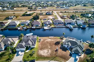 221 NW 33rd Ave, Cape Coral, FL 33993 - Photo 4