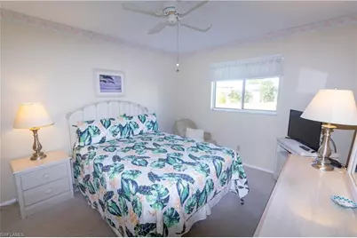 8200 Summerlin Village Cir #101, Fort Myers, FL 33919 - Photo 32