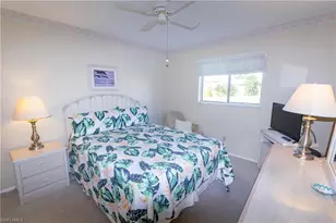 8200 Summerlin Village Cir, Fort Myers, FL 33919 - Photo 32