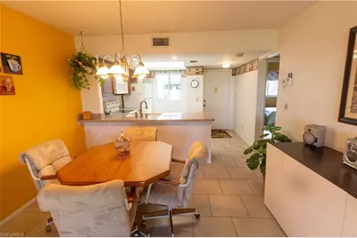 8200 Summerlin Village Cir #101, Fort Myers, FL 33919 - Photo 38