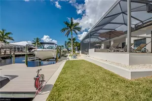 818 Montclaire Ct, Cape Coral, FL 33904 - Photo 40