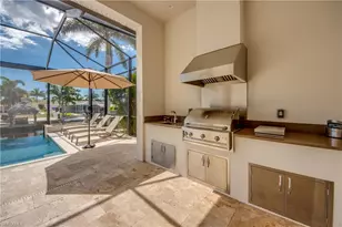 818 Montclaire Ct, Cape Coral, FL 33904 - Photo 32