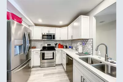 380 Seaview Ct #11709, Marco Island, FL 34145 - Photo 6