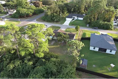 2802 2nd St SW, Lehigh Acres, FL 33976 - Photo 32