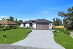 2614 44th St W, Lehigh Acres, FL 33971 - Photo 2