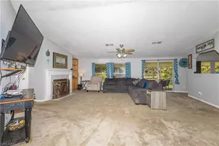 1198 Silver Fox Ln, Labelle, FL 33935 - Photo 6