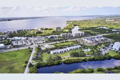 1051 Palm Ave #117, North Fort Myers, FL 33903 - Photo 2