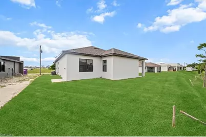 9 NW 14th Pl, Cape Coral, FL 33993 - Photo 38