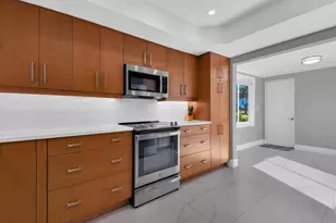 15573 Lockmaben Ave, Fort Myers, FL 33912 - Photo 12