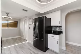 4321 Country Club Blvd, Cape Coral, FL 33904 - Photo 14