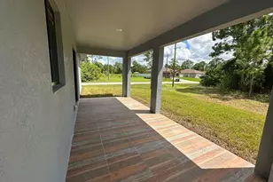 672 Nimitz Blvd, Lehigh Acres, FL 33974 - Photo 14