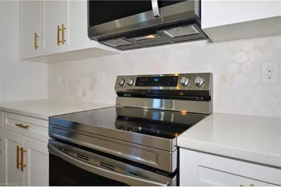 3804 6th St SW, Lehigh Acres, FL 33976 - Photo 14