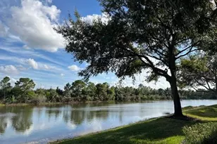 10113 Colonial Country Club Blvd, Fort Myers, FL 33913 - Photo 2