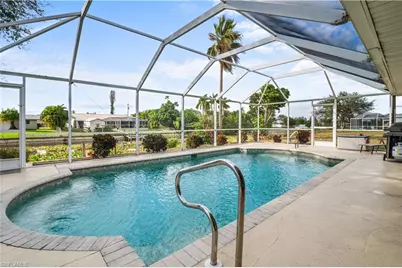 314 NE 12th Ct, Cape Coral, FL 33909 - Photo 22
