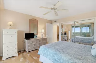 25 Bluebill Ave, Naples, FL 34108 - Photo 32