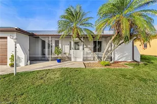 2355 Banana St, Saint James City, FL 33956 - Photo 4