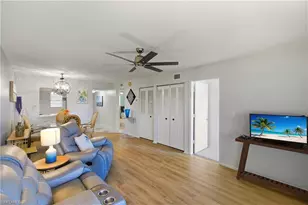 2111 Barkeley Ln, Fort Myers, FL 33907 - Photo 4