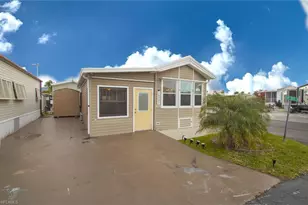 16331 Hermit Thrush Ln, Fort Myers, FL 33908 - Photo 2