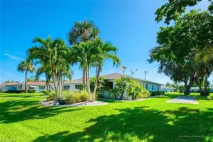 5135 Rutland Ct, Cape Coral, FL 33904 - Photo 2