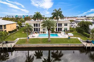 843 SE 46th Ln, Cape Coral, FL 33904 - Photo 42