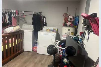 3516 E Riverside Dr, Fort Myers, FL 33916 - Photo 22