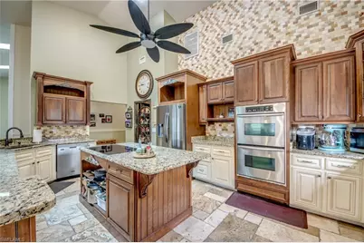 706 SW 6th St, Cape Coral, FL 33991 - Photo 10