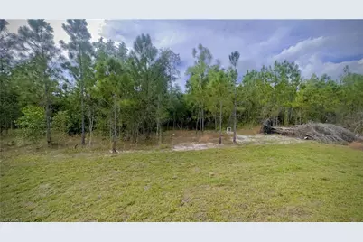 1013 Cleveland Ave, Lehigh Acres, FL 33972 - Photo 18