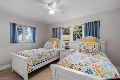 1543 San Carlos Bay Dr, Sanibel, FL 33957 - Photo 18