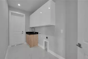 1521 NW 37th Ave, Cape Coral, FL 33993 - Photo 8