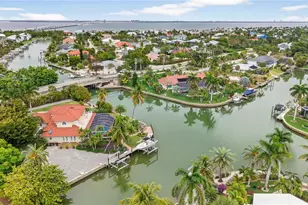 819 Tulip Ln, Sanibel, FL 33957 - Photo 48