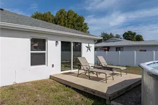 606 SE 2nd Terrace, Cape Coral, FL 33990 - Photo 18