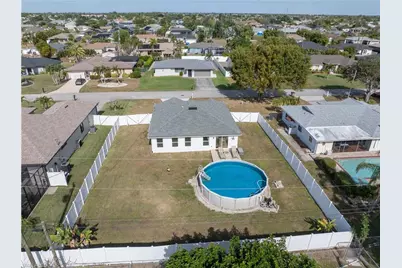 606 SE 2nd Ter, Cape Coral, FL 33990 - Photo 20