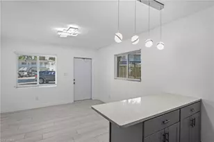 2590 First St, Fort Myers, FL 33901 - Photo 6