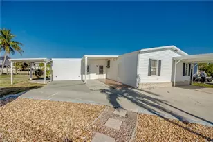 7316 Cobiac Dr, Saint James City, FL 33956 - Photo 4