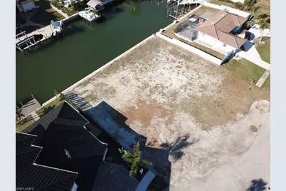 434 Tarpon Ct, Marco Island, FL 34145 - Photo 4
