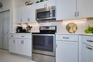 9170 Southmont Cove, Fort Myers, FL 33908 - Photo 18