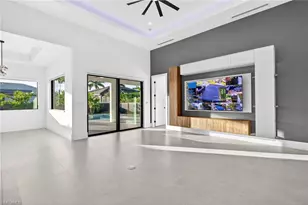 326 SW 25th Ave, Cape Coral, FL 33991 - Photo 18