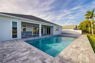 313 SE 2nd St, Cape Coral, FL 33990 - Photo 38