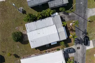 3165 Mercury Ln, North Fort Myers, FL 33903 - Photo 28